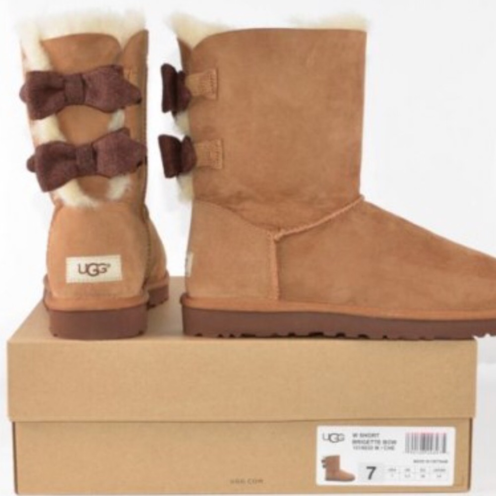 Ugg short brigette bow boots - Picture 6 of 8